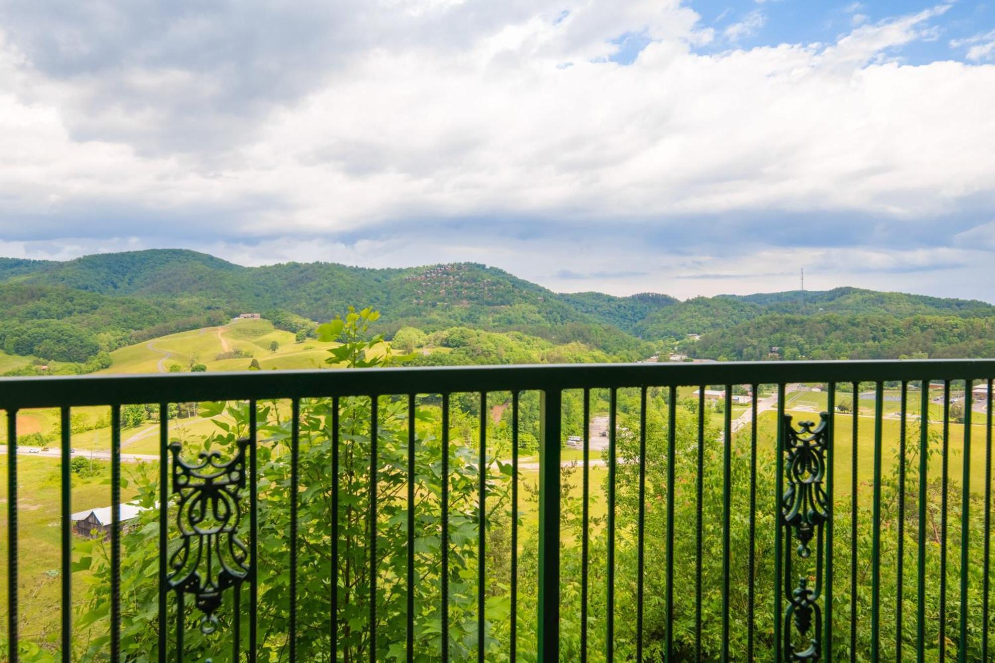 セバービル Mountain Views At Dolly'S Castle Unit 3ヴィラ エクステリア 写真